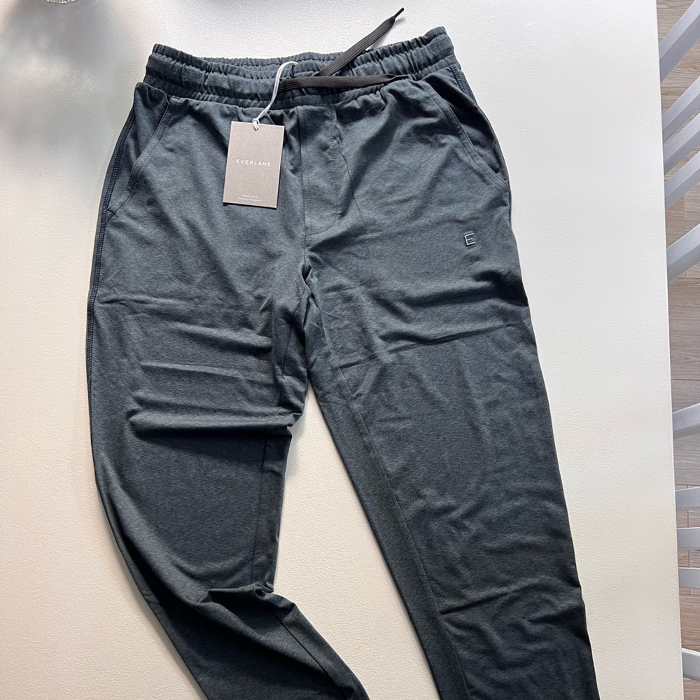 EVERLANE Kingfisher Blue, casual lightweight, moisture wicking. New.